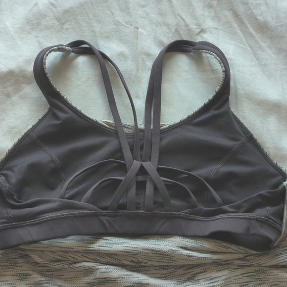 Lululemon Moment To Movement 2 In 1 Tank With Built In Bra - Picture 5 of 6